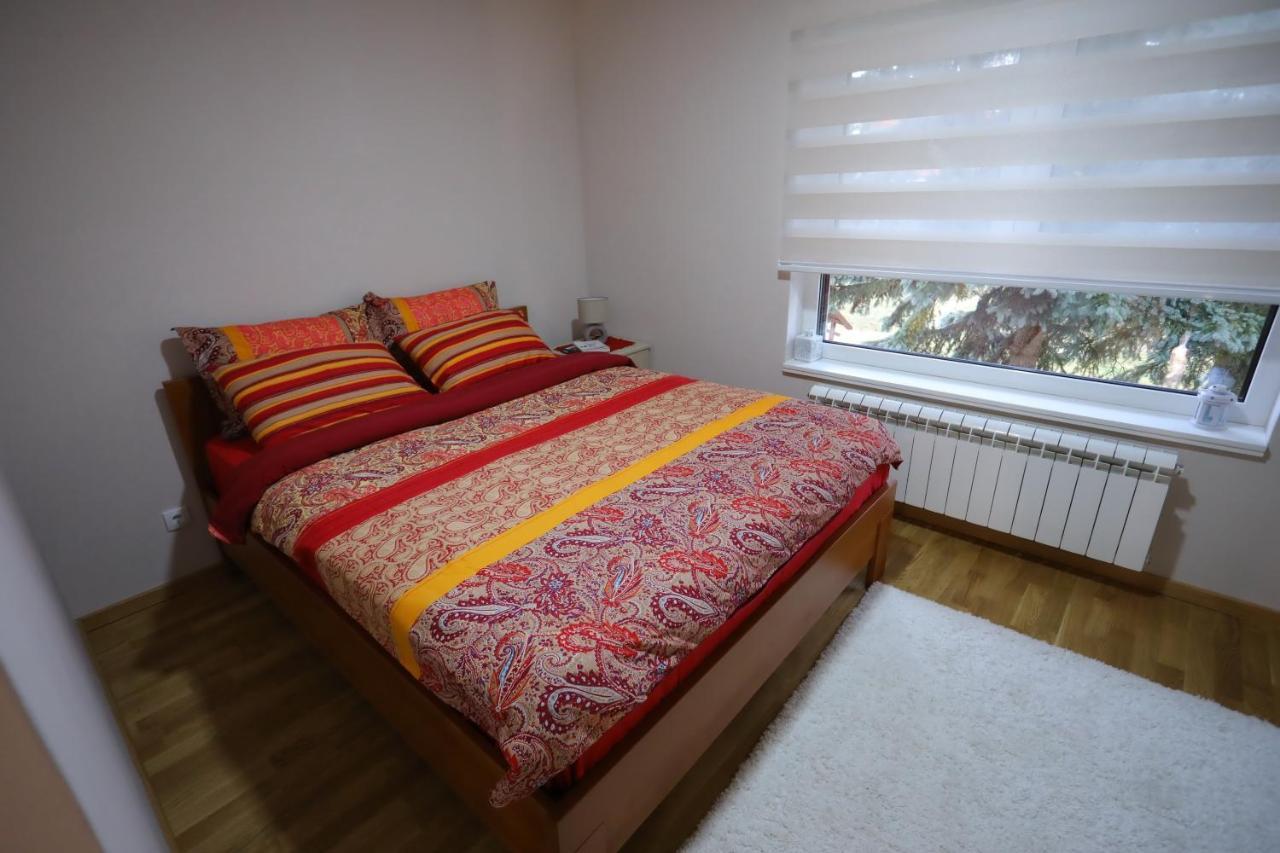 Mipet Apartmani ズラティボール エクステリア 写真