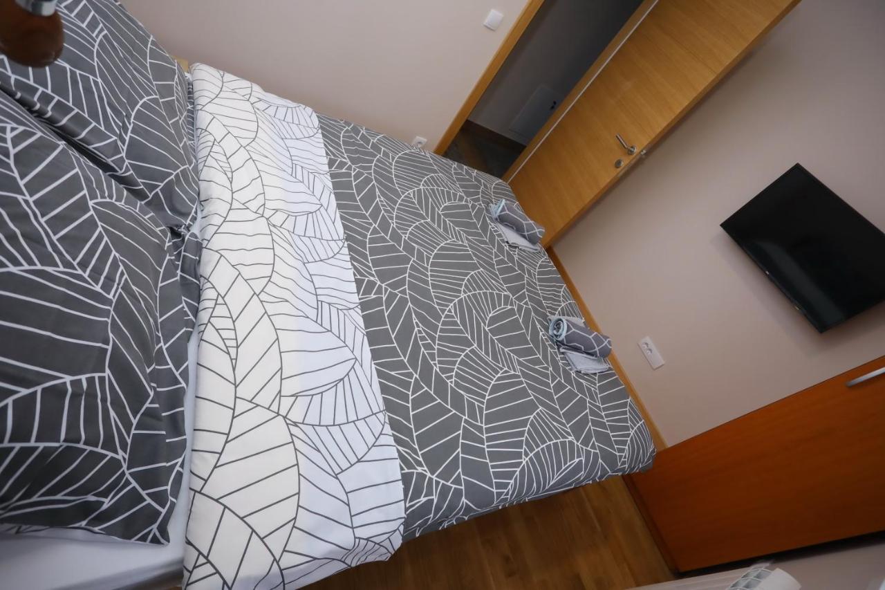 Mipet Apartmani ズラティボール エクステリア 写真