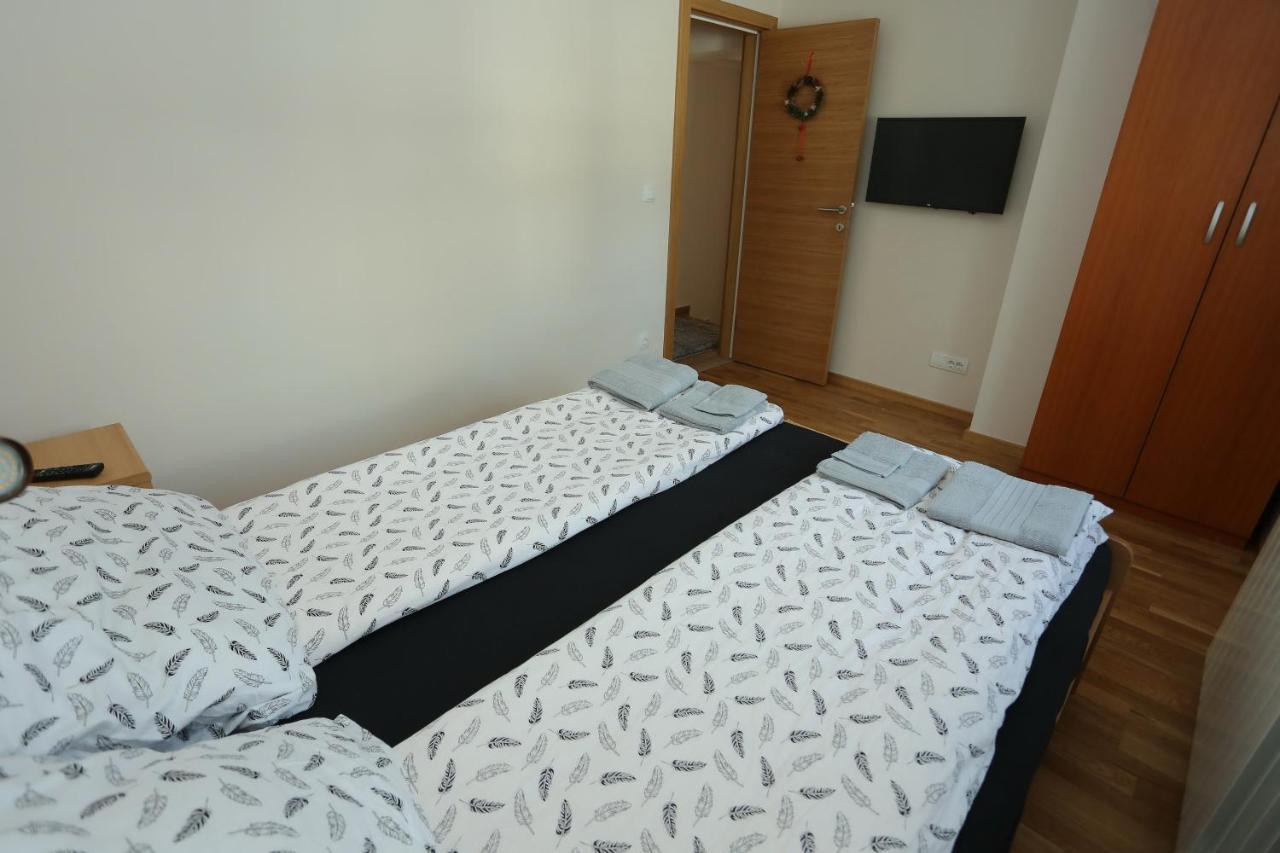 Mipet Apartmani ズラティボール エクステリア 写真