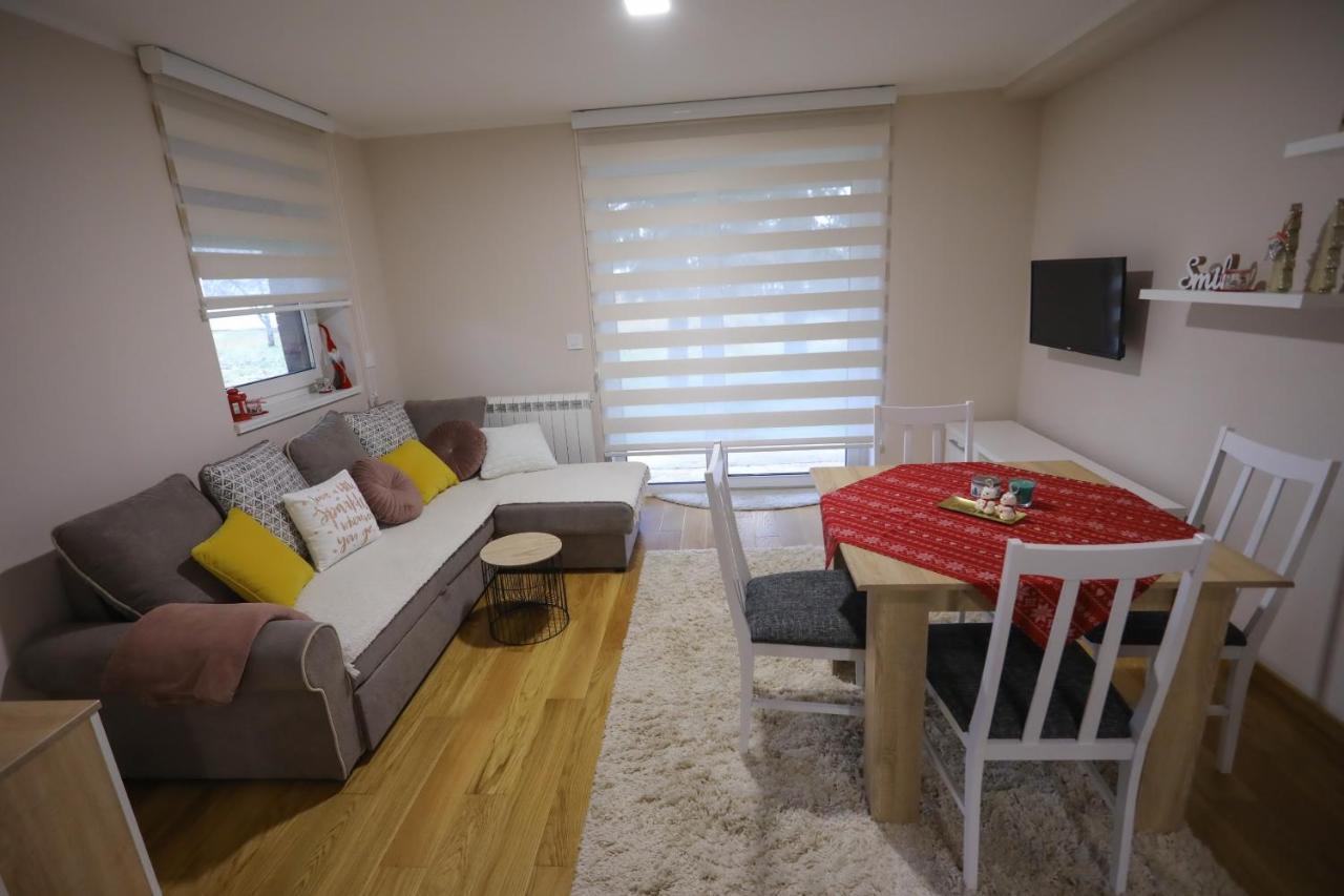 Mipet Apartmani ズラティボール エクステリア 写真