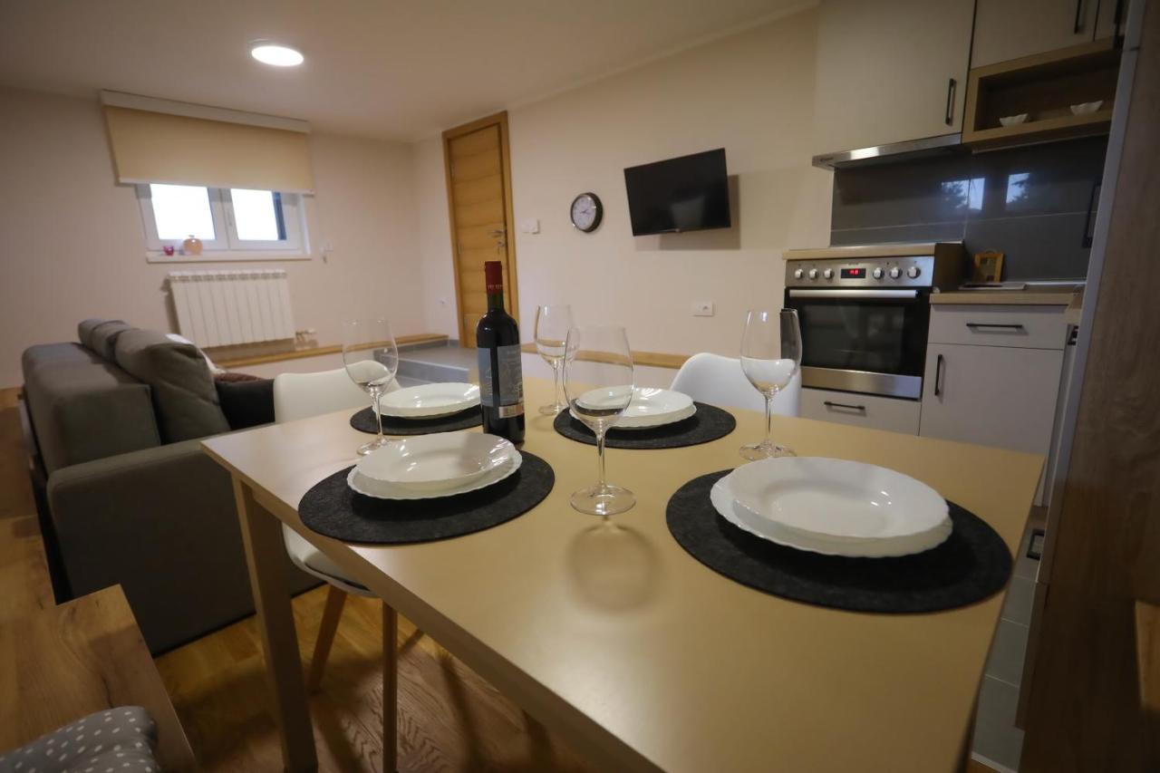 Mipet Apartmani ズラティボール エクステリア 写真