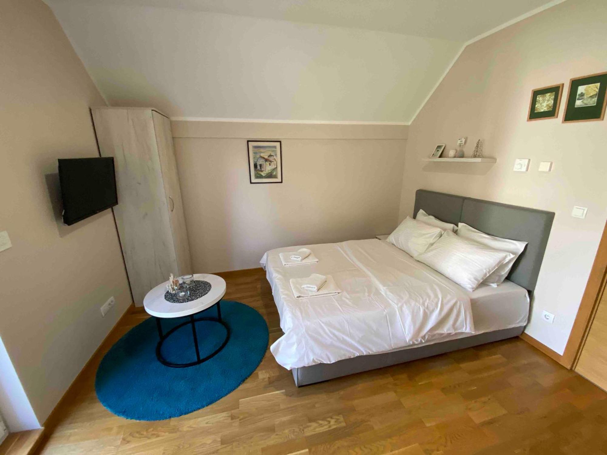Mipet Apartmani ズラティボール エクステリア 写真
